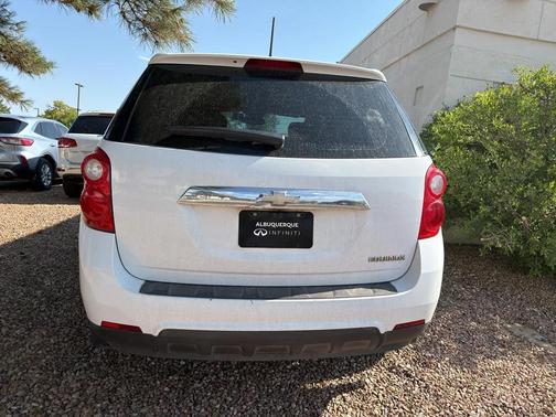 Summit White 2015 Chevrolet Equinox LS