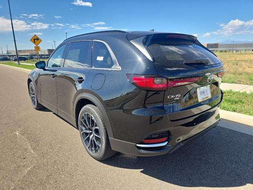 2025 Mazda CX-70 PHEV Premium Plus Package
