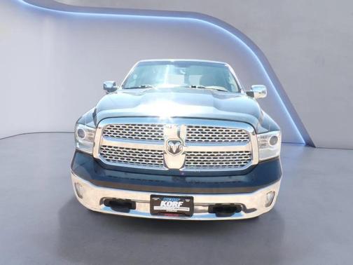 Maximum Steel Metallic Clearcoat 2016 RAM 1500 Laramie