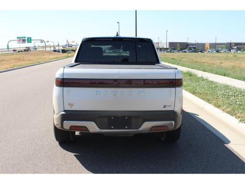 2022 Rivian R1T Adventure