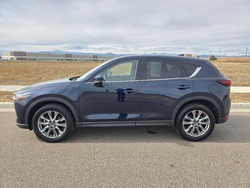 2021 Mazda CX-5 Signature