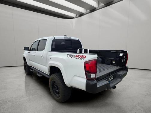Super White 2020 Toyota Tacoma TRD Sport