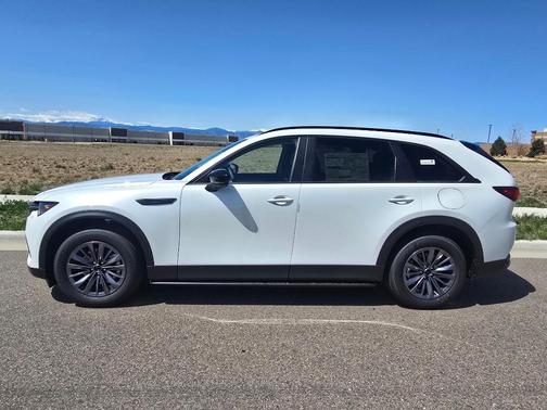Rhodium White Premium 2026 Mazda CX-70 PHEV SC Plus