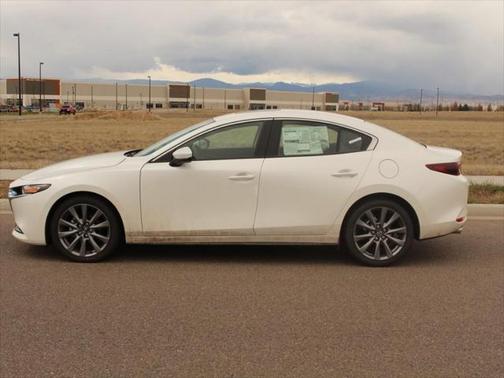 2024 Mazda Mazda3 FWD w/Preferred Package