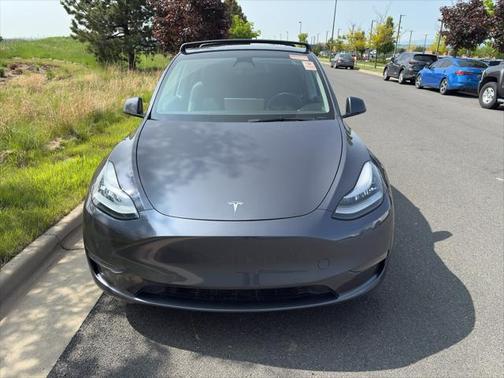 2021 Tesla Model Y Long Range Dual Motor All-Wheel Drive