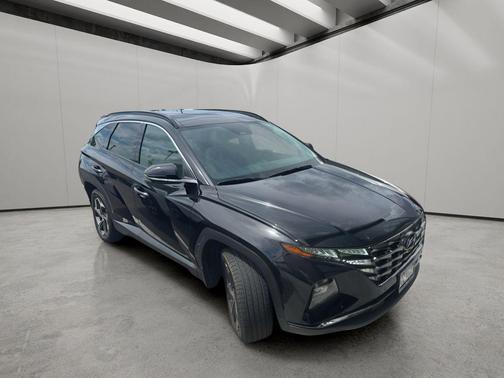 Phantom Black 2023 Hyundai TUCSON Limited