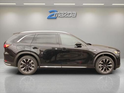 2025 Mazda CX-90 PHEV Premium Plus
