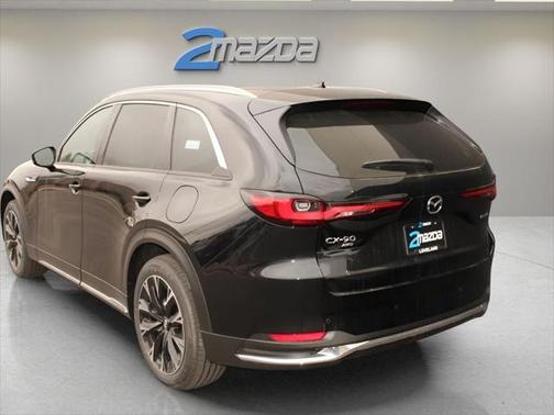 2025 Mazda CX-90 PHEV Premium Plus