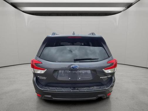 Magnetite Gray Metallic 2022 Subaru Forester Premium