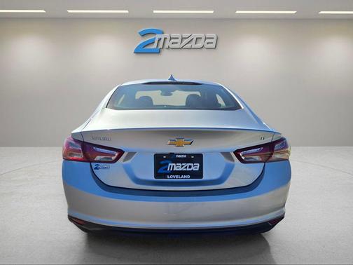 2021 Chevrolet Malibu FWD LT