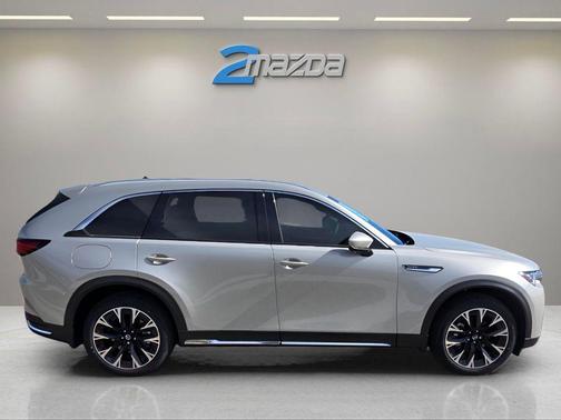 2025 Mazda CX-90 PHEV Premium Plus