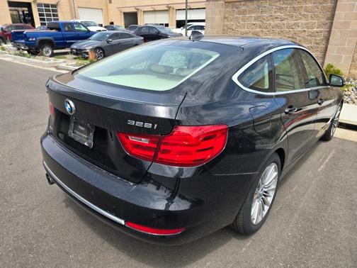 Black Sapphire Metallic 2015 BMW 328 Gran Turismo xDrive
