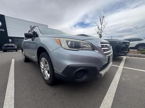 Ice Silver Metallic 2015 Subaru Outback 2.5i