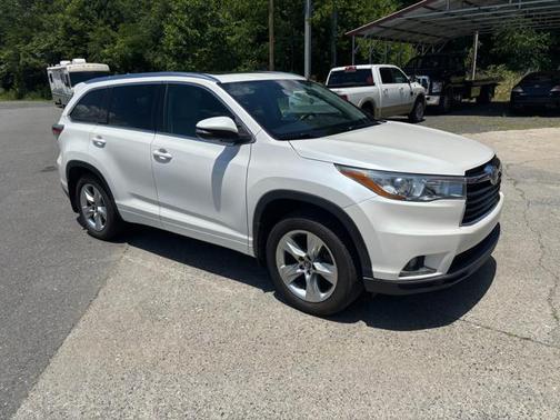 2016 Toyota Highlander Limited Platinum