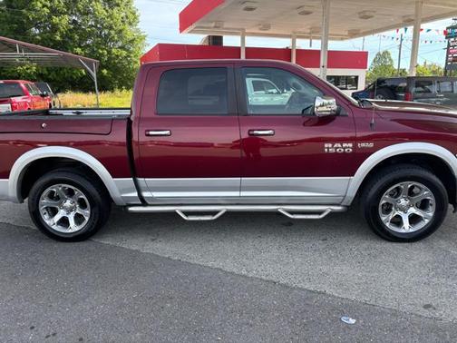 2017 RAM 1500 Laramie