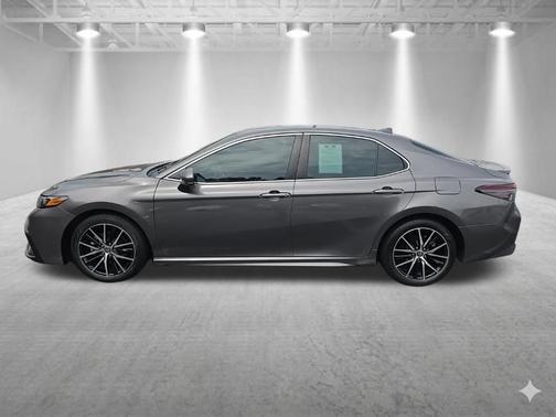 Predawn Gray Mica 2021 Toyota Camry SE