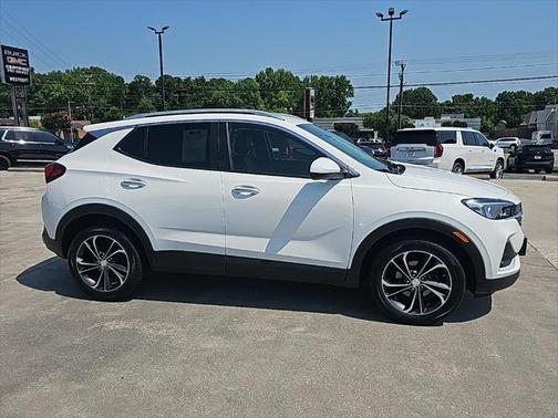 2022 Buick Encore GX Select
