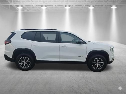 Summit White 2024 GMC Acadia AT4