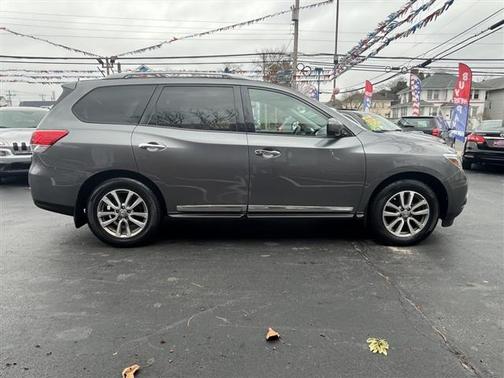 2015 Nissan Pathfinder SL