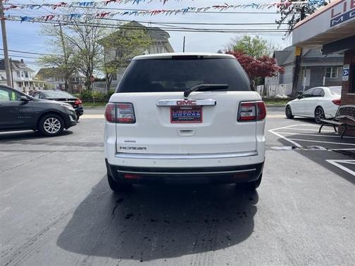 2014 GMC Acadia SLE-2