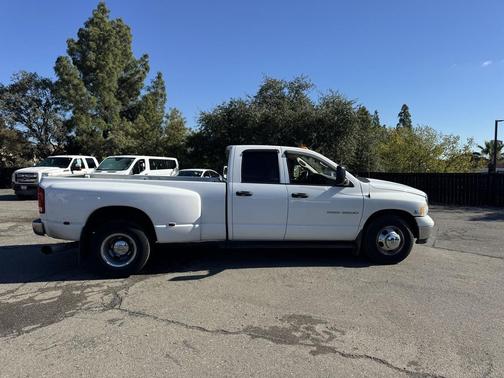 2004 Dodge Ram 3500 Laramie