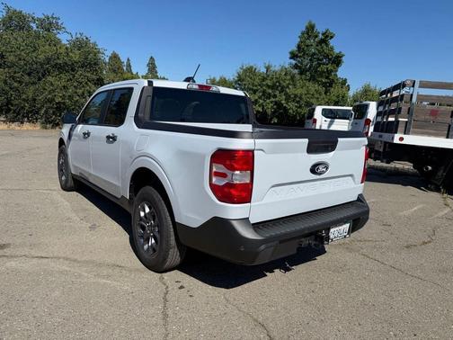 Space White Metallic 2026 Ford Maverick XLT