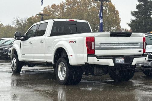 2022 Ford F-450 Platinum
