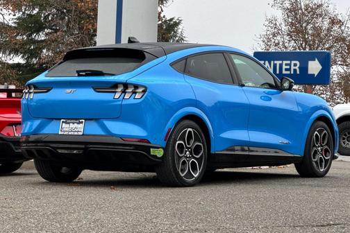 2022 Ford Mustang Mach-E GT