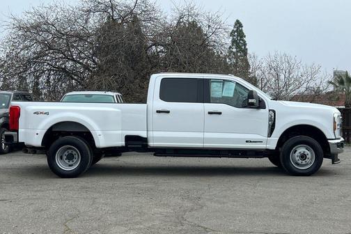 2024 Ford F-350 XLT