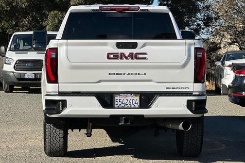 2025 GMC Sierra 3500 Denali