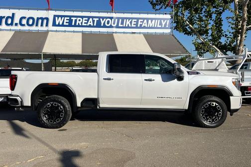 2022 GMC Sierra 3500 Denali