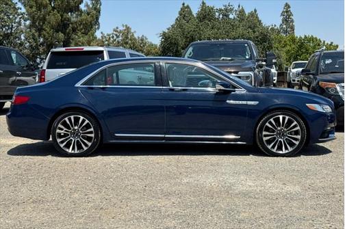 2018 Lincoln Continental Reserve