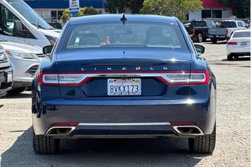 2018 Lincoln Continental Reserve