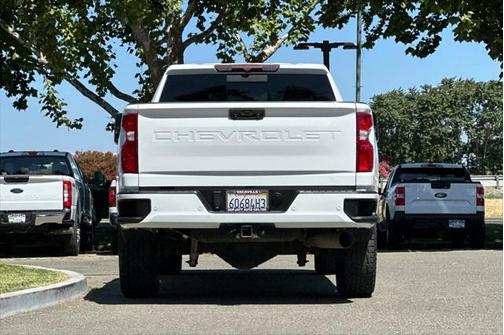 2022 Chevrolet Silverado 2500 High Country
