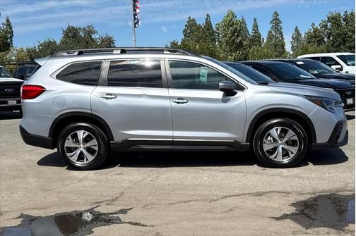 2024 Subaru Ascent Premium 7-Passenger