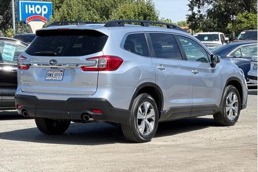 2024 Subaru Ascent Premium 7-Passenger