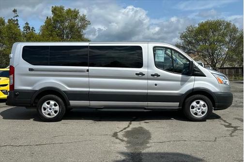 2017 Ford Transit-350 XLT