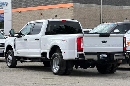 2024 Ford F-350 XLT