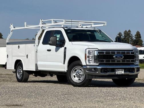 2025 Ford F-350 XL