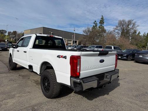 2023 Ford F-350 XL