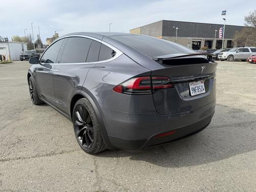 2021 Tesla Model X Long Range Dual Motor All-Wheel Drive