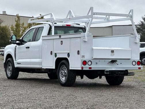 2025 Ford F-350 XL