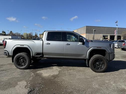 2024 GMC Sierra 3500 AT4