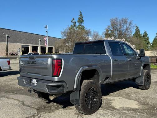 2024 GMC Sierra 3500 AT4