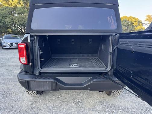 2022 Ford Bronco Black Diamond