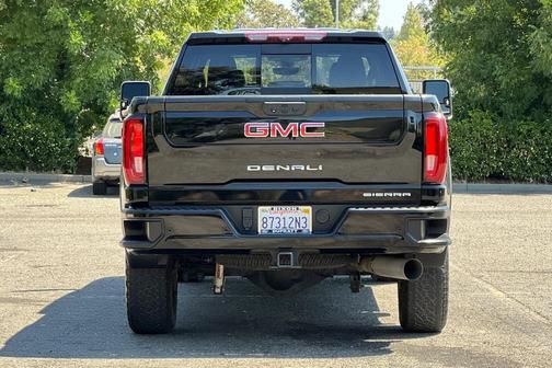 2022 GMC Sierra 2500 Denali