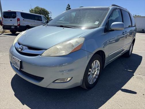 2009 Toyota Sienna XLE Limited