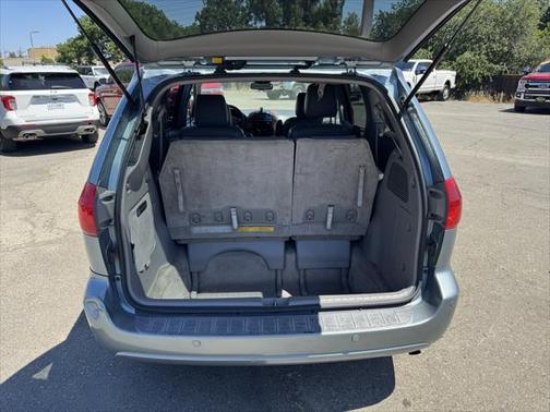 2009 Toyota Sienna XLE Limited