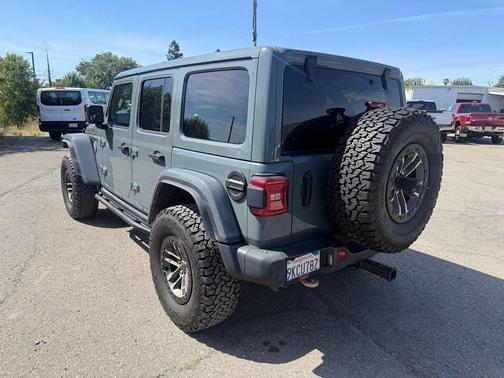 Anvil Clear Coat 2024 Jeep Wrangler Rubicon 392