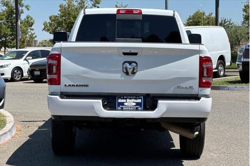 2024 RAM 2500 Laramie Crew Cab 4x4 6'4' Box
